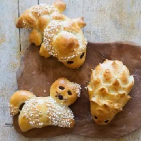 Confection d'animaux en pâte